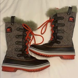 Sorel Winter Carnival Boot